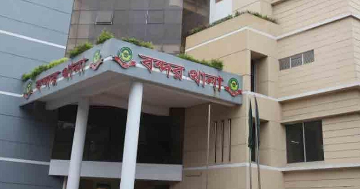 গভীর রাতে আ.লীগের মিছিল থেকে পুলিশকে কুপিয়ে জখম, গ্রেফতার ১৯